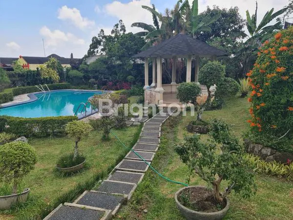 image VILLA PUNCAK SIMPANG HANJAWAR CIPANAS (2)