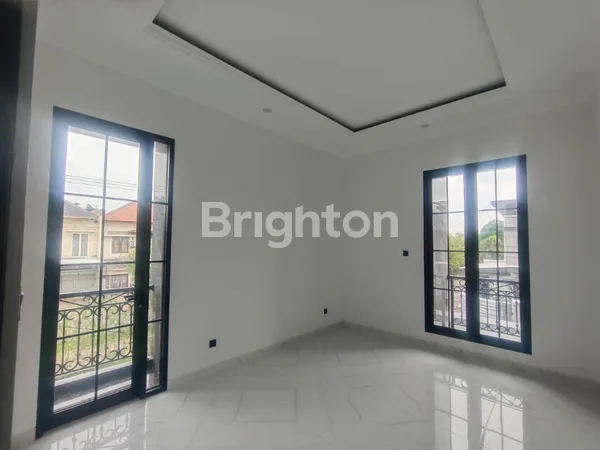 image RUMAH MEWAH ELEGAN PERUMAHAN GALAXY BUMI PERMAI DEKAT MANYAR, KLAMPIS, MERR (6)