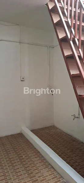 image RUMAH CANTIK DI SAWANGAN DEPOK DEKAT DENGAN TOLL (4)