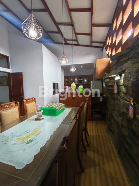 image RUMAH MEWAH TERAWAT DI TAMAN SARI BUKIT BANDUNG  (5)