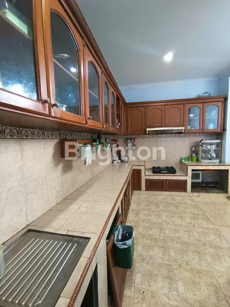 image RUMAH MEWAH TERAWAT DI TAMAN SARI BUKIT BANDUNG  (6)