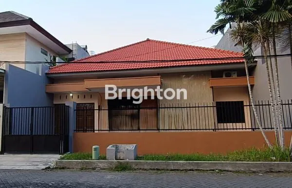 image RUMAH BAGUS TERAWAT MANYAR TIRTOMOYO DEKAT MANYAR INDAH, MANYAR KARTIKA, MANYAR JAYA, MANYAR TIRTOYOSO, MANYAR TIRTOASRI, MANYAR TOMPOTIKA, MANYAR REJO, KLAMPIS WISMA MUKTI (1)