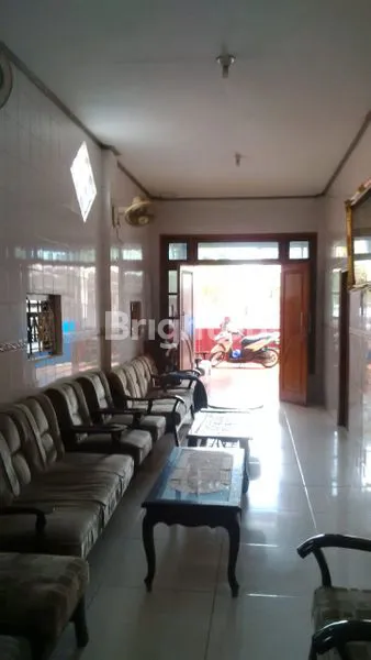 image RUMAH 2 LT SIAP HUNI SHM PETEMON TENGAH KOTA SURABAYA (3)