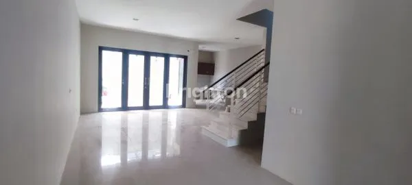 image RUMAH 2LT PANTAI MENTARI, LT 126M² (5)