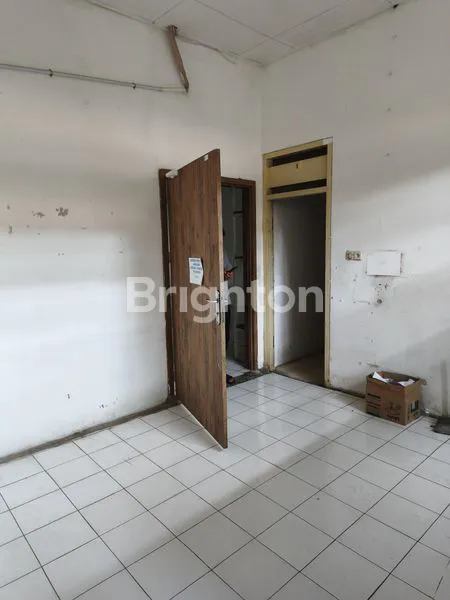 image RUKO UNTUK USAHA LOKASI SANGAT STRATEGIS JOYOBOYO DEKAT TRANSMART KEDIRI MALL KOTA KEDIRI (7)