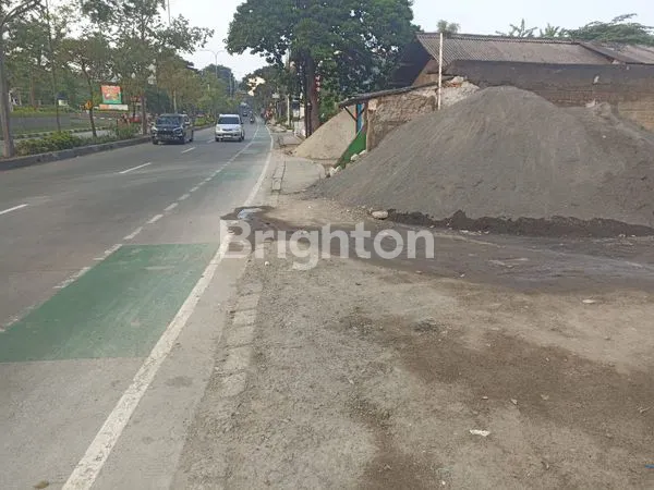 image DI JUAL TANAH STRATEGIS DENGAN LUAS DELAPAN RATUS METER PINGGIR JALAN RAYA LOKASI BANTAR GEBANG (3)