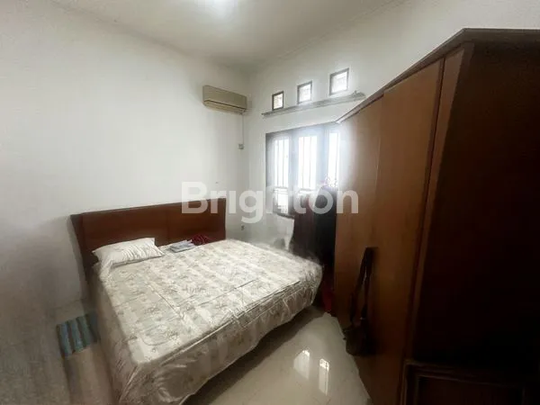 image HUNIAN STRATEGIS 5 KAMAR DI PESONA KHAYANGAN, DEPOK (3)