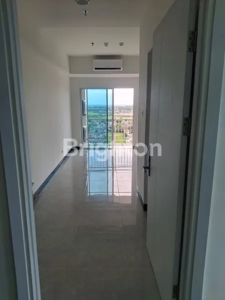 image APARTEMEN 2BR WESTOWN VIEW WIYUNG DEKAT UNESA, PAKUWON MALL, SUPERINDO (1)