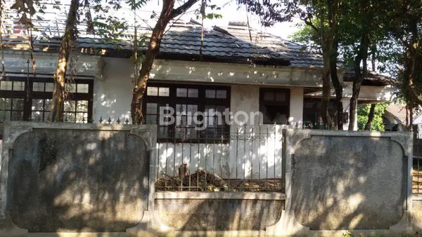 image RUMAH TUA BISA BUKA USAHA JL BONGAS JATIWARINGIN (2)