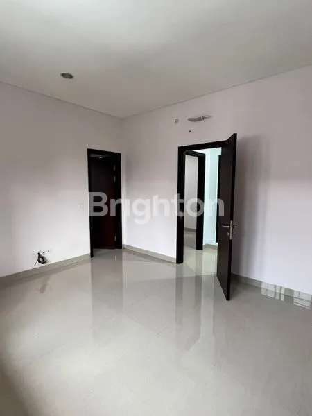 image RUMAH RAPIH THE MOZIA CLUSTER AMARINE BSD (2)