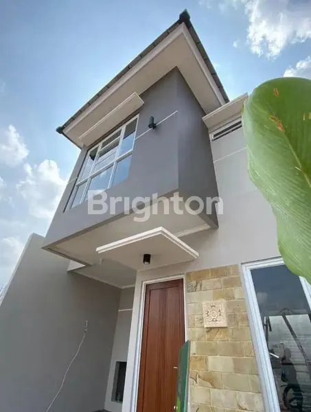 image HUNIAN CANTIK DEKAT DENGAN UI  (1)