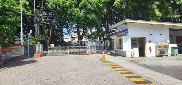 image DISEWAKAN GUDANG PABRIK RUNGKUT INDUSTRI 1,2 HA! (3)