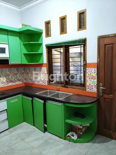 image RUMAH SEWA DI VILLTA TAMARA , STRATEGIS DEKAT DENGAN INDO GROSIR & MALL DI SAMARINDA (3)