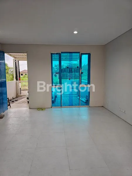 image RUMAH SIAP HUNI AREA DIAN ISTANA WIYUNG, SURABAYA BARAT (4)