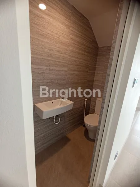 image RUMAH BARU SIAP HUNI DI TALLASSA CITY, MAKASSAR STRATEGIS (5)