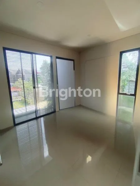 image HUNIAN STRATEGIS DI GRAHA RAYA, DEKAT FASILITAS (5)