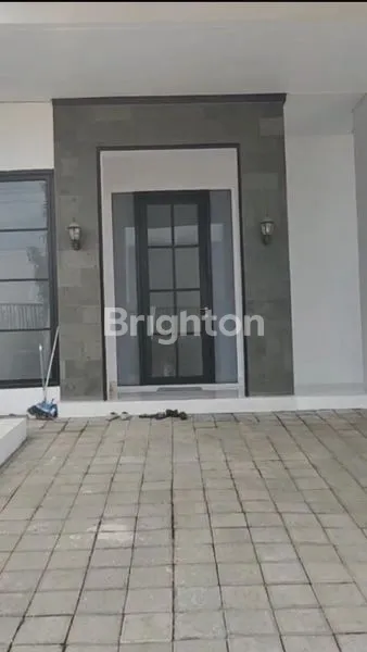 image RUMAH 2 LANTAI BARU GRESS MINIMALIS FULL FURNISHED DEKET GRAHA FAMILY TOLL GUNUNG SARI WIYUNG PAKUWON MALL (1)