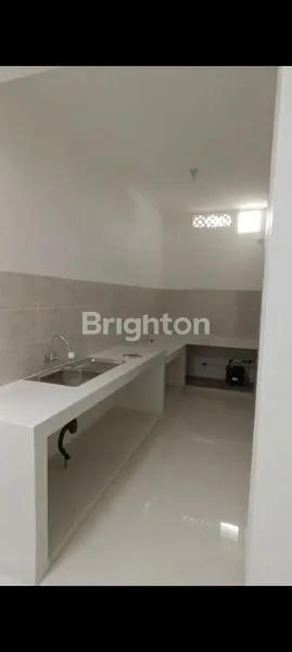 image RUMAH BARU 3 LANTAI DI DURI KEPA, JAKBAR LT 62 LB 160 (4)