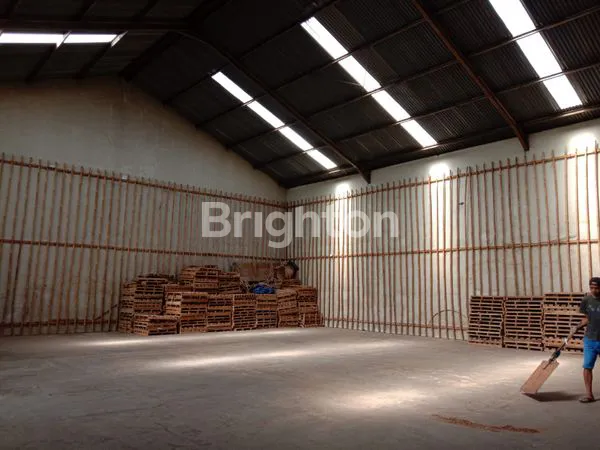 image INVESTASI GUDANG STRATEGIS, LUAS TANAH 3.290M² (3)