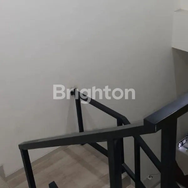 image CIAMIKKK RUMAH 2 LANTAI CITRALAND HARGA NEGO !! (2)