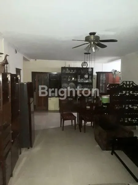 image DI JUAL RUMAH CANTIK 2 LANTAI DAERAH JAKARTA, SIAP HUNI. (5)