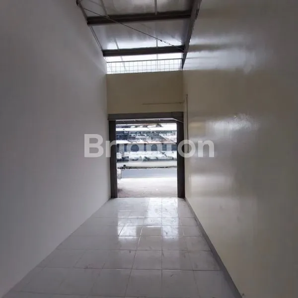 image DISEWAKAN TEMPAT USAHA (2)