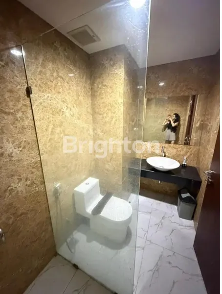 image  APARTEMEN GRAND SUNGKONO LAGOON  DEKAT MAYJEN SUNGKONO, DEKAT UWKS, DEKAT CIPUTRA WORLD (7)