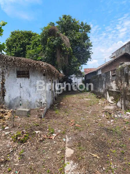 image TANAH LUAS LEBAR 13.5 METER LOKASI STRATEGIS TENGAH KOTA KEDIRI (5)