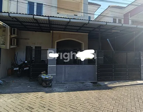 image RUMAH 2 LANTAI JAMBANGAN INDAH ONE GATE DEKET KETINTANG GAYUNGAN AHMAD YANI  (1)