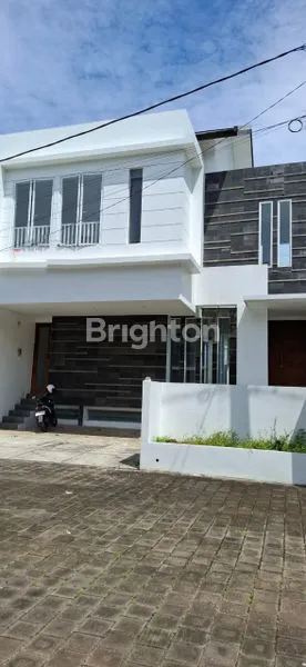 image DISEWAKAN RUMAH DENGAN KOLAM RENANG – JIMBARAN (1)