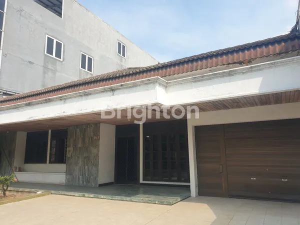 image INVESTASI TEPAT! RUMAH UNTUK KANTOR DAN USAHA DI RAYA SATELIT (1)