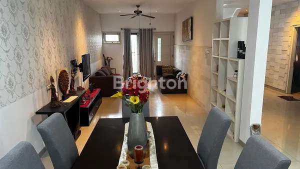 image RUMAH  CANTIK LOKASI CIAMIK (3)