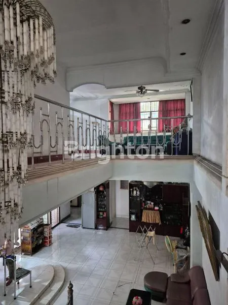 image RUMAH SANGAT STRATEGIS DI JAKARTA PUSAT (7)