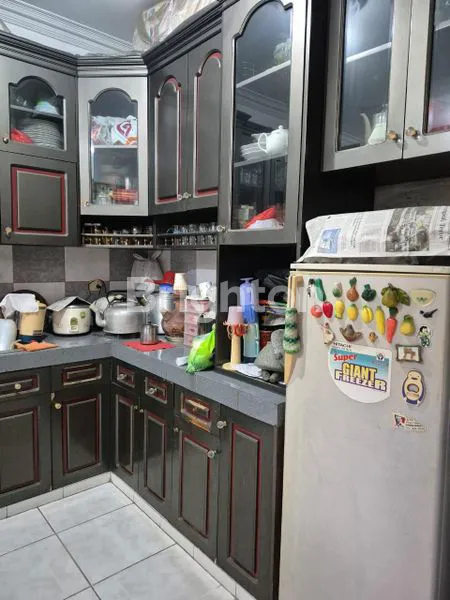 image RUMAH SANGAT STRATEGIS DI JAKARTA PUSAT (4)