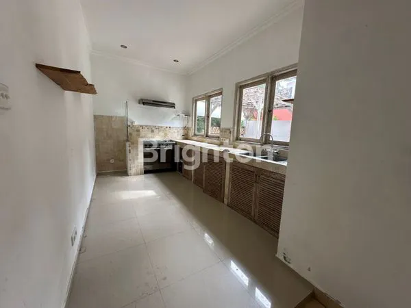 image EXCLUSIVE 4 BEDROOMS HOUSE FOR RENT IN UMALAS (7)