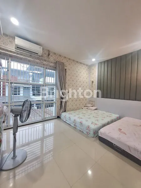 image RUMAH SIAP HUNI, FASILITAS LENGKAP DI MUTIARA PALACE (5)