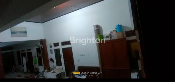 image RUMAH 2 LANTAI DENGAN 2 KIOS  DIDEPANNYA, STRATEGIS, SLIPI, JAKARTA BARAT. (4)