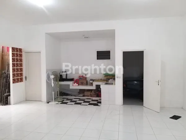 image RUMAH STRATEGIS DEKAT SURAMADU, LT 180M² SIAP HUNI (5)