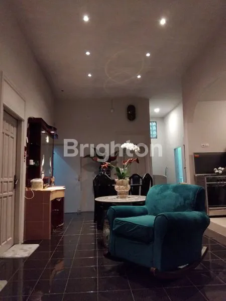 image RUMAH RUNGKUT HARAPAN BARU RENOVASI SEMI FURNISH (2)