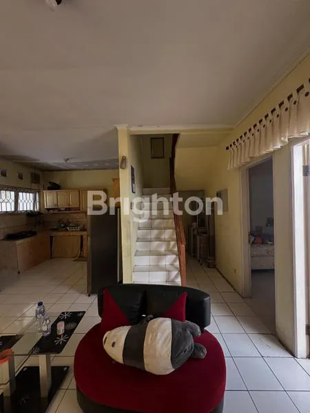 image RUMAH KELUARGA DI KAWASAN PREMIUM SETIABUDI BANDUNG (3)