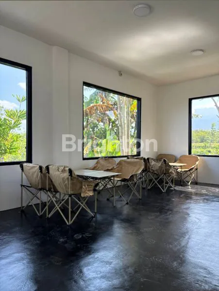 image RUANG USAHA EX CAFE CANTIK DI BELAKANG TAMAN MERJOSARI (2)