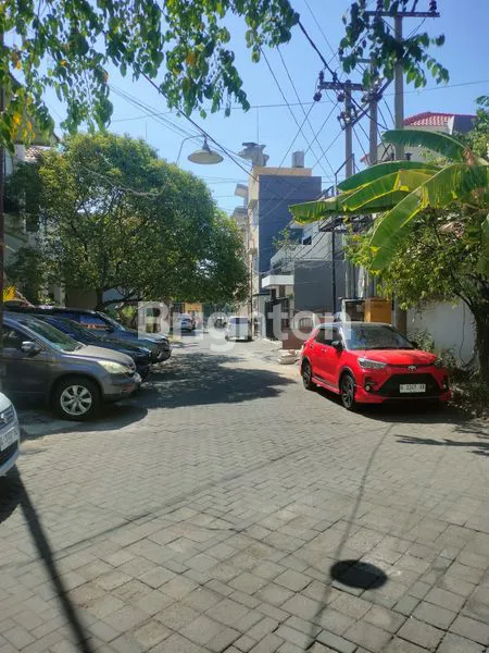 image RUMAH KOS AKTIF 3 LANTAI DI PANJANG JIWO PERMAI SURABAYA (8)