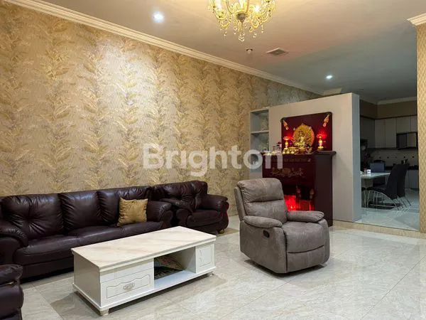 image VILLA MEWAH DAN ELIT CEMARA HIJAU (3)