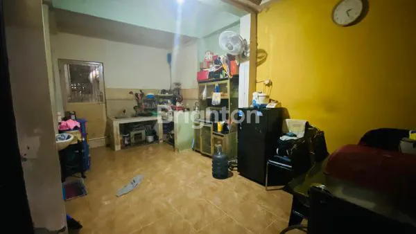 image RUMAH 2 LANTAI DI PERUMNAS KARAWACI, LT 90 LB 100 (7)