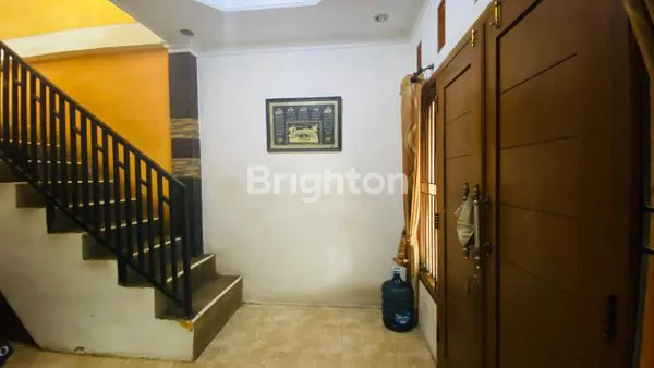 image RUMAH 2 LANTAI DI PERUMNAS KARAWACI, LT 90 LB 100 (6)