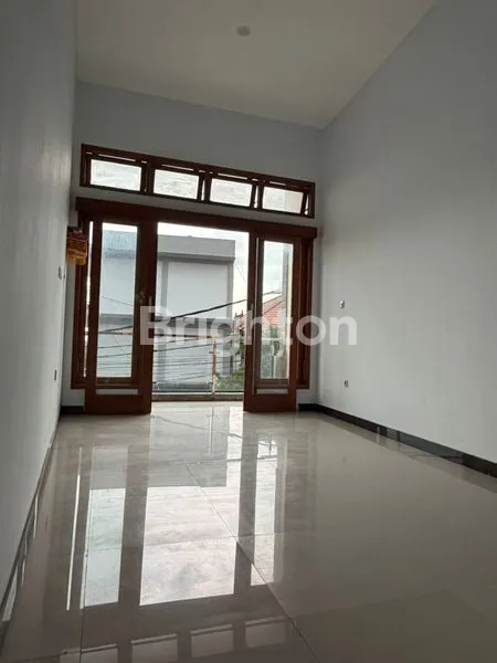 image DI SEWAKAN RUKO 2 LANTAI SIAP HUNI DENPASAR BARAT (1)