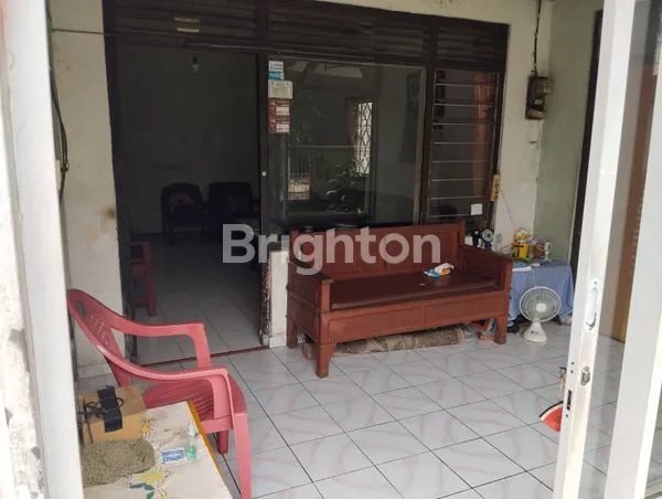 image DIJUAL RUMAH LAMA HITUNG TANAH LOKASI STRATEGIS BELAKANG PASAR BANDARJO UNGARAN (2)