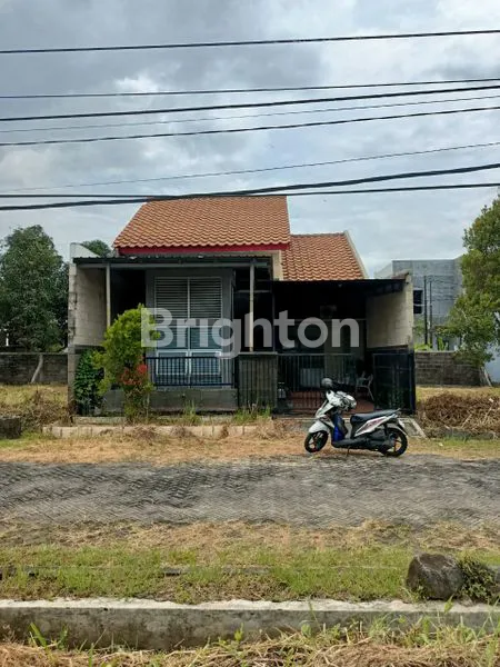 image RUMAH STRATEGIS DI RANGKAH KIDUL, LT 128M² (1)