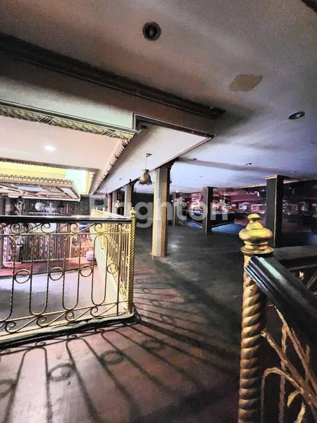 image GEDUNG WANNABE (2)