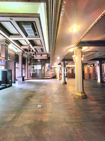 image GEDUNG WANNABE (3)